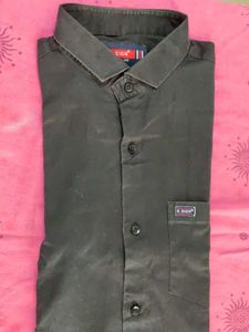 Black Full Sleeve Formal Shirt 42 Size