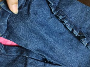 Cute Blue Graphic Tee With Bottom