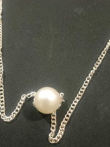 Pearl Pendant Necklace