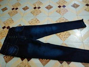 Hem Jeans