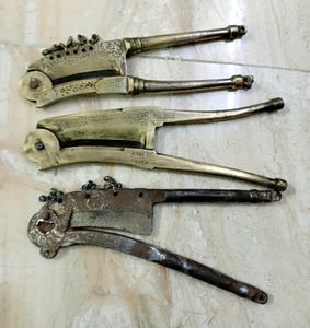 Antique Nut Cutter (Sarota).