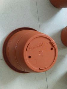 Plant Pots 🍯 Plastic Big Size New Never Used
