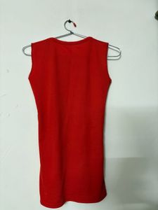Red Sleeveless Top