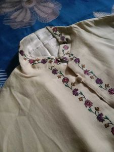 Pure Kashmiri Embroidered Poncho