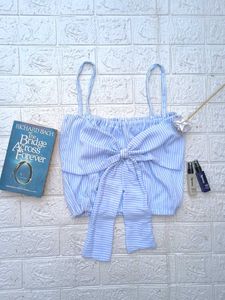 Pinteresty Bow Top🌷