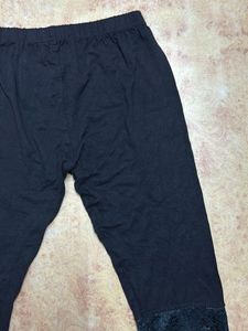 Black Lace Trim Capri Leggings