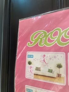 Room Decorations Wallpaper