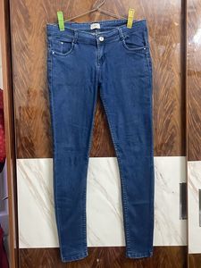 Women Stretchable Jeans