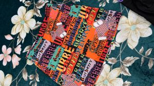 Burberry print skirt divider