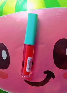 Maylin POP Lipstick.... Red 🔴color