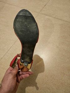 Soles Heels