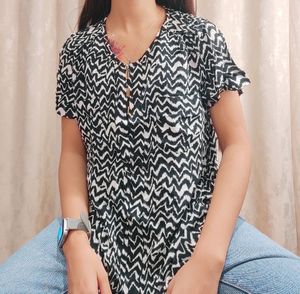 Black &amp; White Top