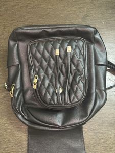 black cute bag