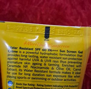 VLCC Water Resistant SPF Sunscreen Gel Creme