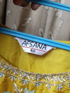 So Elegant Gold Embroidered Kurti
