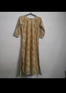 Embellished Pakistani Kurta Set