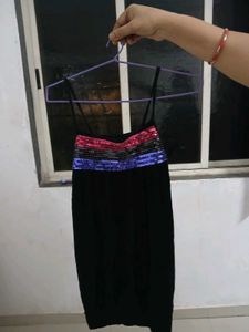 Black Sleeveless Top with Yellow Cover Up