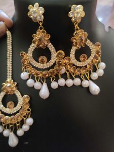 new stone earrings+mangtika Set