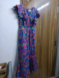 Dreamy Jumpsuit For Beach And Party Vibe