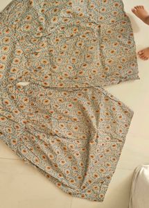 Kurta Set With Shara Gher