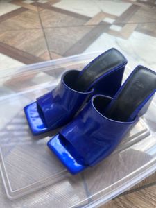 ZARA BLUE HEELS