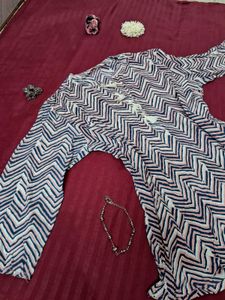 🌷Designer short kurti🌷
