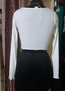 White Ribbed Button-Up Crop Top