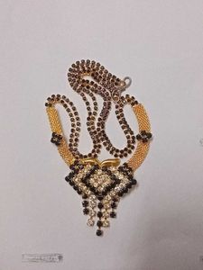 Black Stone Necklace For Elegance