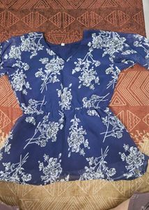 Floral Navy Top