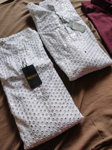 Combo 2 Men&#39;s Kurta (1 Shirt Free )