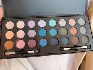 Eyeshadow Palette