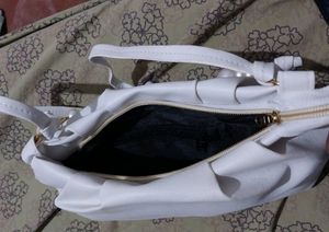 Pearl Handbag/ Shoulder Bag