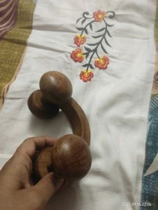 Wooden Hand Massager