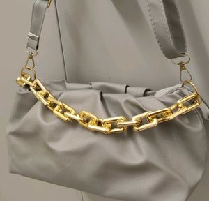 Chic Chain Handbag