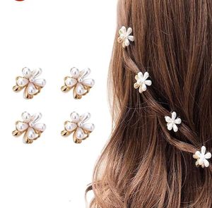 (4 pieces) Korean Style Small Pearl Hair Clips