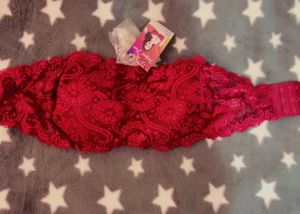 😍Sale🤩combo of 2 Red and black Lace Bra with
