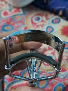 Premium Eyelash Curler From Vega