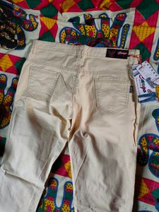 Cargo Jeans Cream Colour