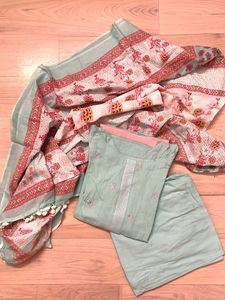 Light Blue Kurta Set With Printed Floral Dupatta