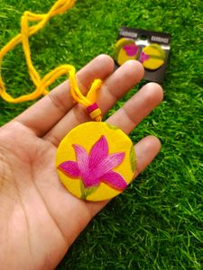 Handmade Jewellery Set 💛
