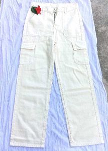 Korean Cargo Pant 🤍