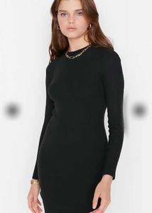Chic Black Bodycon Dress