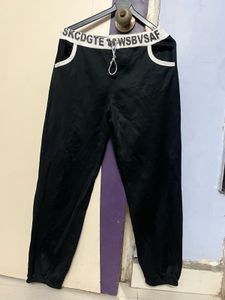 branded jogger black pant with pockets