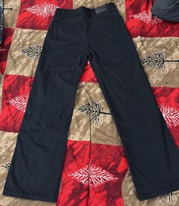 Black Jeans