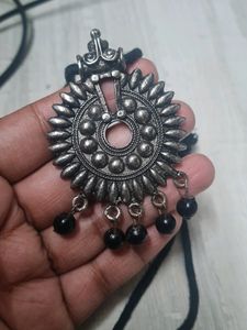 Petent With Black Thread 1