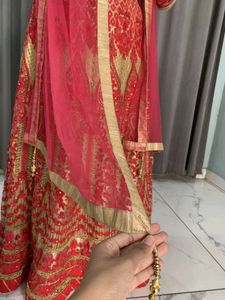 Ethnic Wedding Gown With Duppata And Lagging