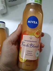 Combo Nivea Fresh Blends Shower Gel