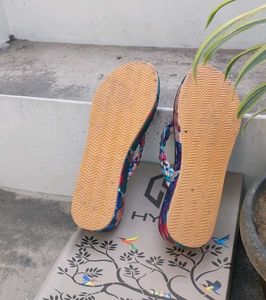 Shoetopia Flipflops/Slippers Women&#39;s