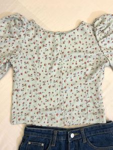 Round Neck Puff Sleeve Crop Top