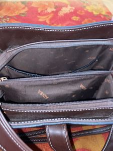 Get Adisa Bag In Good Conditioned